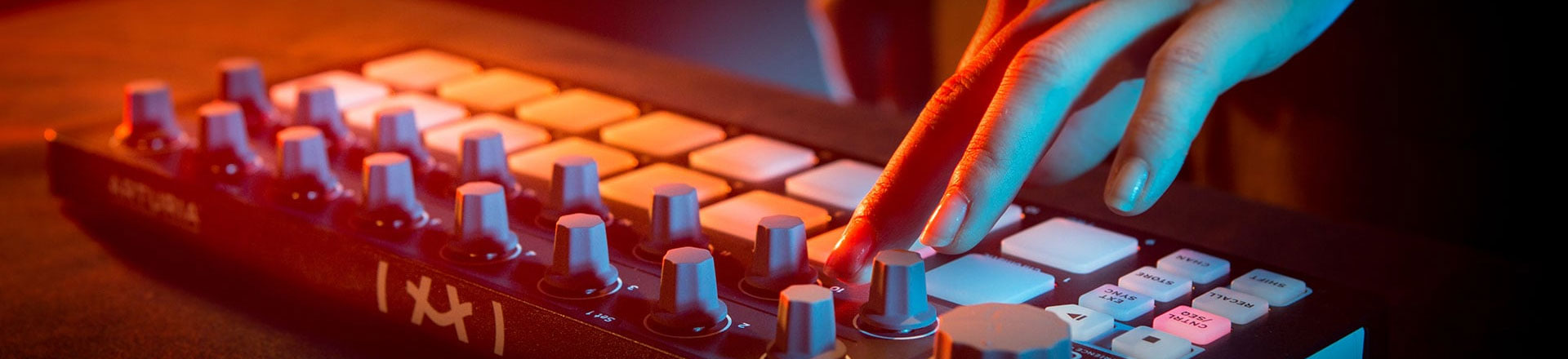 BeatStep Black Edition - nowy kontroler dla twojego DAWa